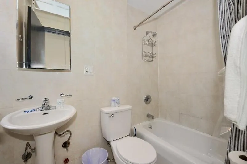 The Gram V Vibe 8615 Apartment New York